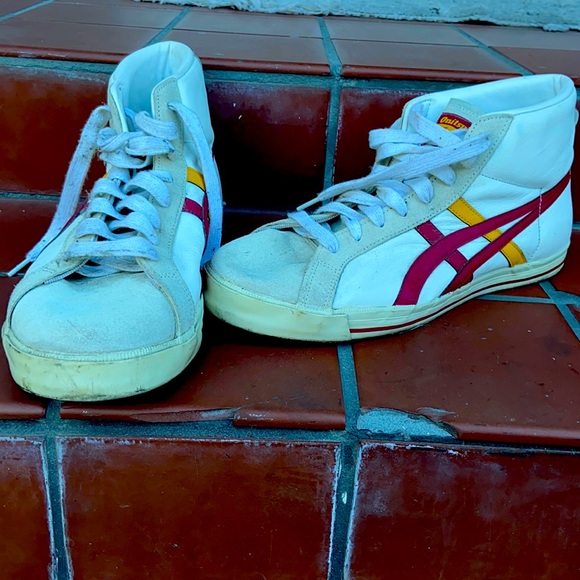 Other - Vintage ONITSUKA TIGERS